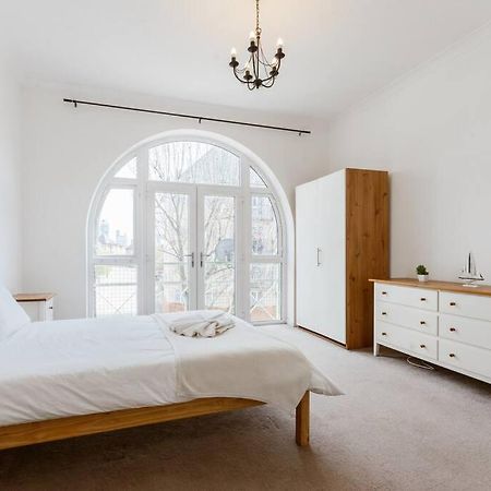 Spacious Ensuite Room Near Top Tourist Attractions London Exterior photo